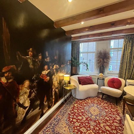 The Enlightened House Luxury Suites Amsterdam Bagian luar foto
